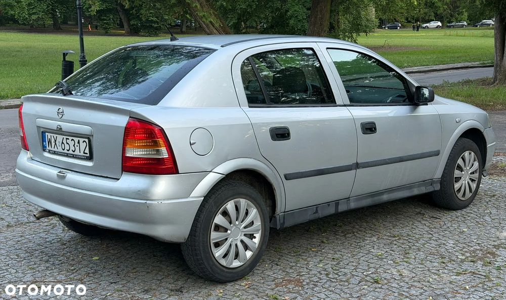 Opel Astra 1.4 Enjoy - 9