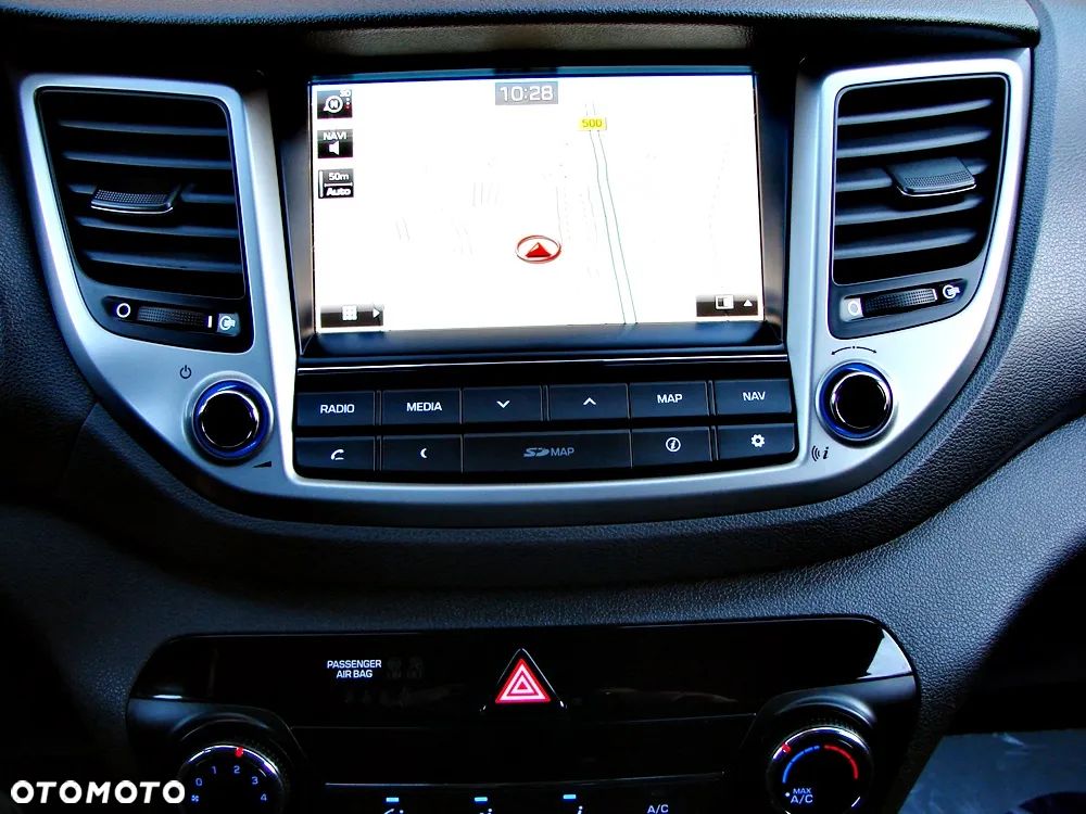 Hyundai Tucson 1.6 GDI BlueDrive Comfort 2WD - 23