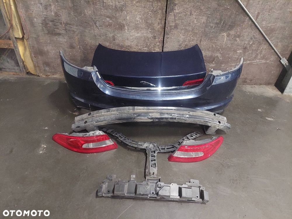 KOMPLETNY TYŁ KLAPA BAGAŻNIKA ZDERZAK LAMPY JAGUAR XF X250 SEDAN JJX - 1