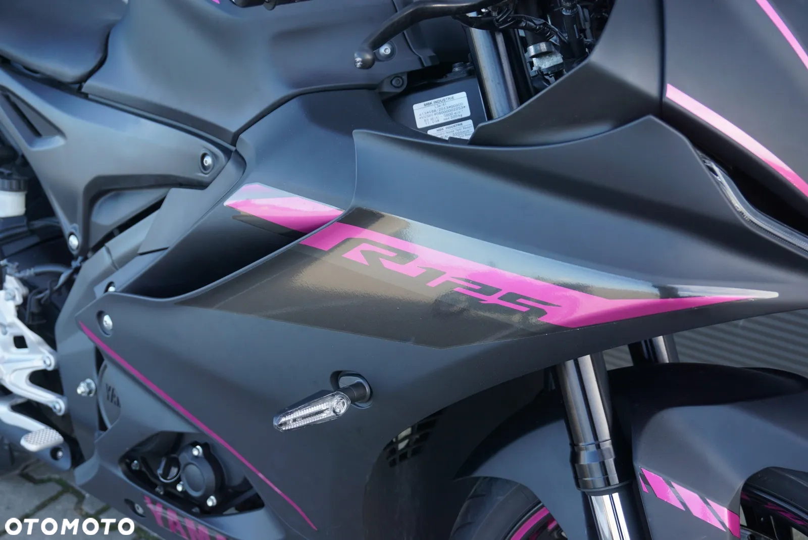 Yamaha YZF - 10