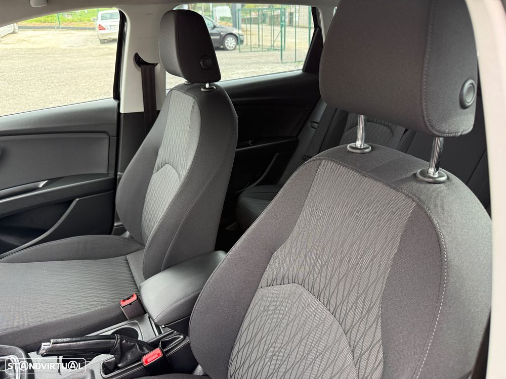 SEAT Leon ST 1.6 TDI Style Ecomotive - 9