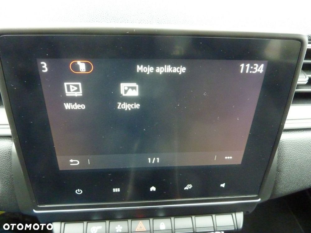 Renault Captur - 23