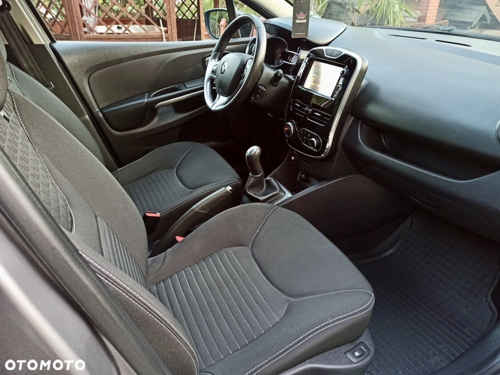 Renault Clio TCe 90 Limited - 13