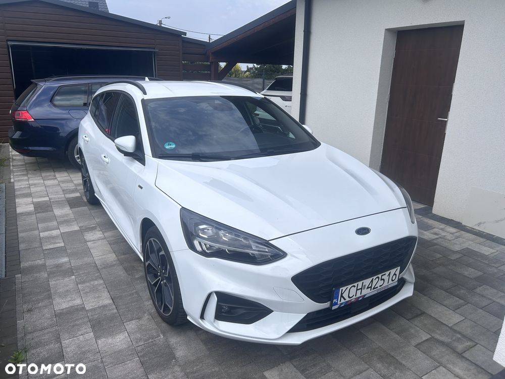 Ford Focus 1.5 EcoBoost ST-Line ASS - 1