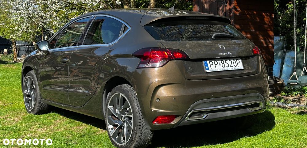 Citroën DS4 2.0 HDi SportChic - 4