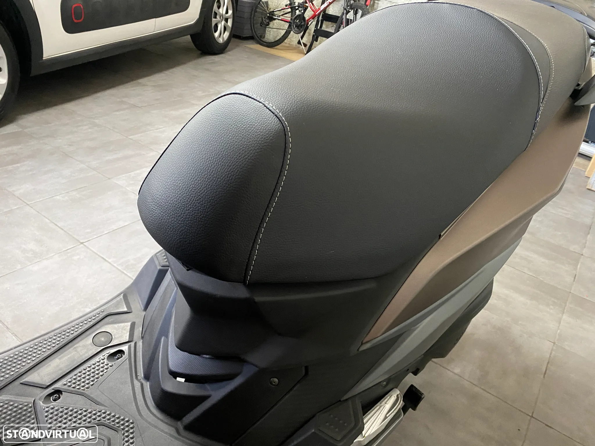 Sym JET C/nova de Garagem - 11