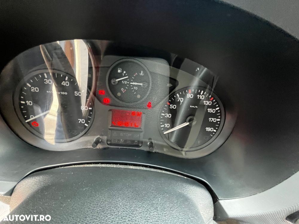 Citroën Berlingo 1.6 BlueHDi 100 BVM5 Feel - 16