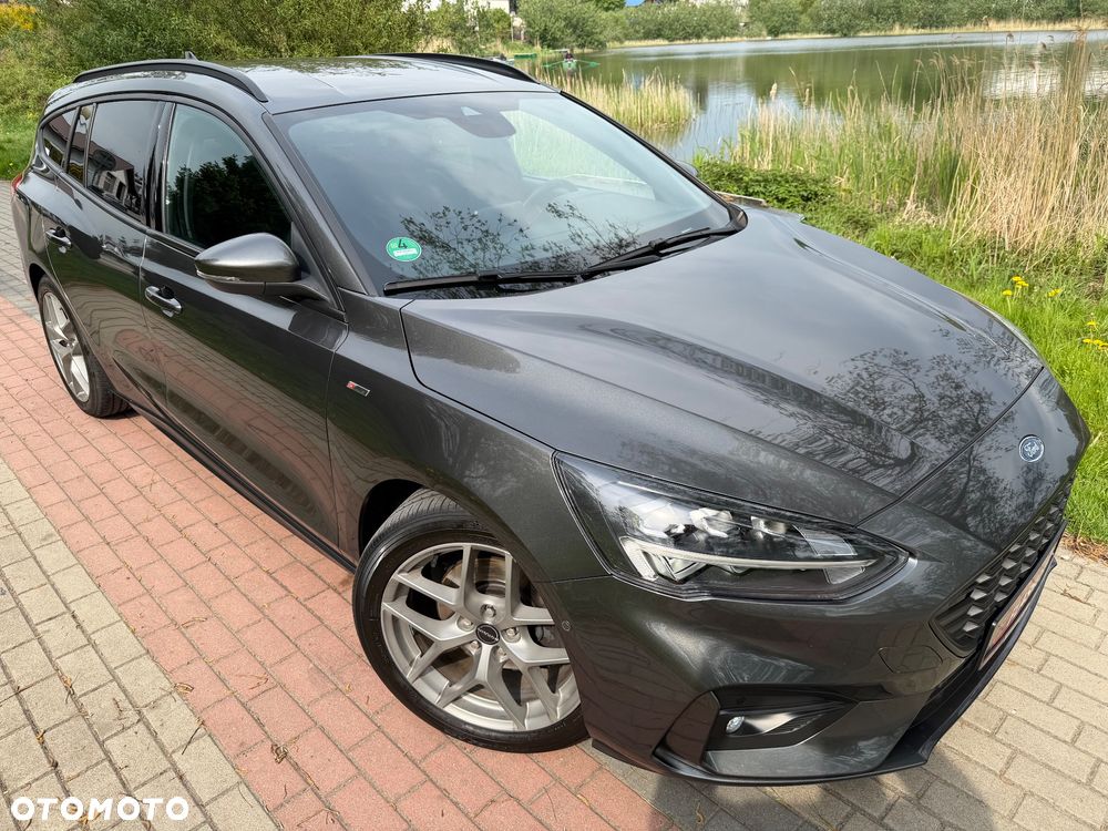 Ford Focus 1.5 EcoBlue Start-Stopp-System ST-LINE - 31