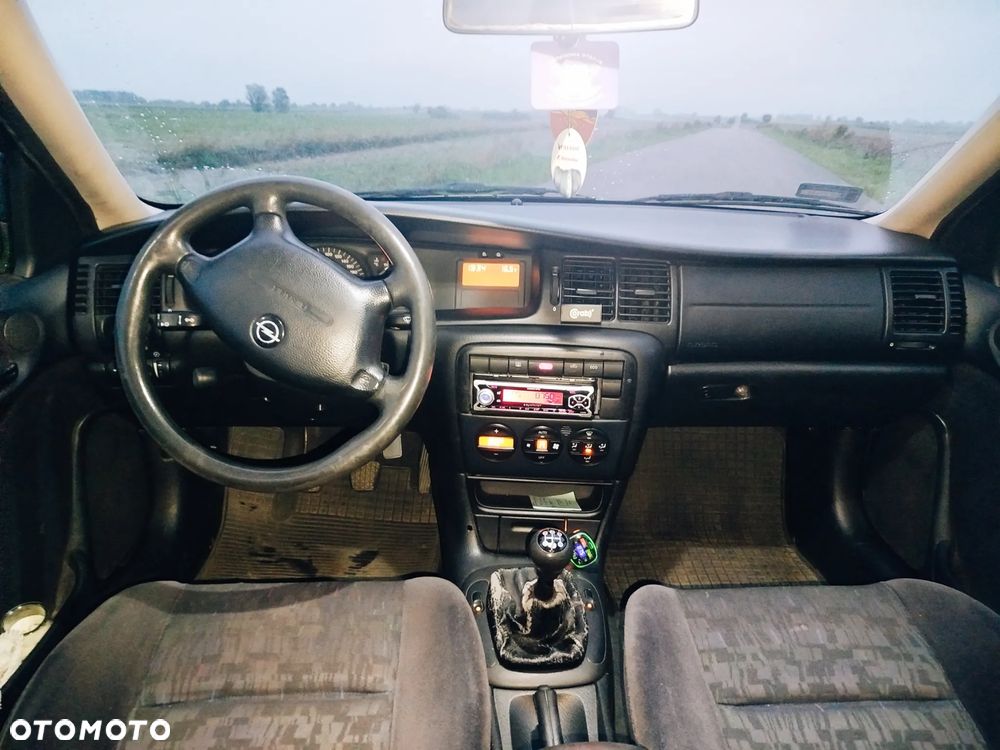 Opel Vectra 2.0 DTI Base - 9