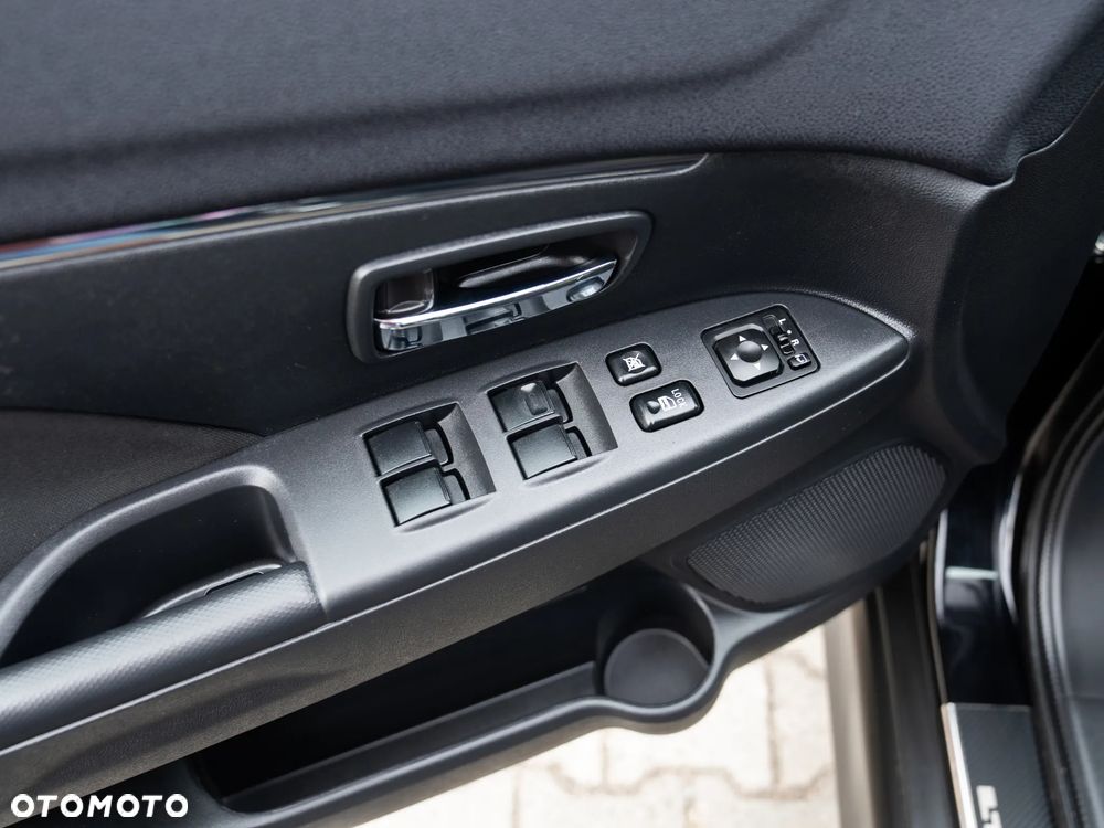 Mitsubishi ASX 1.6 Intense Plus Navi - 39