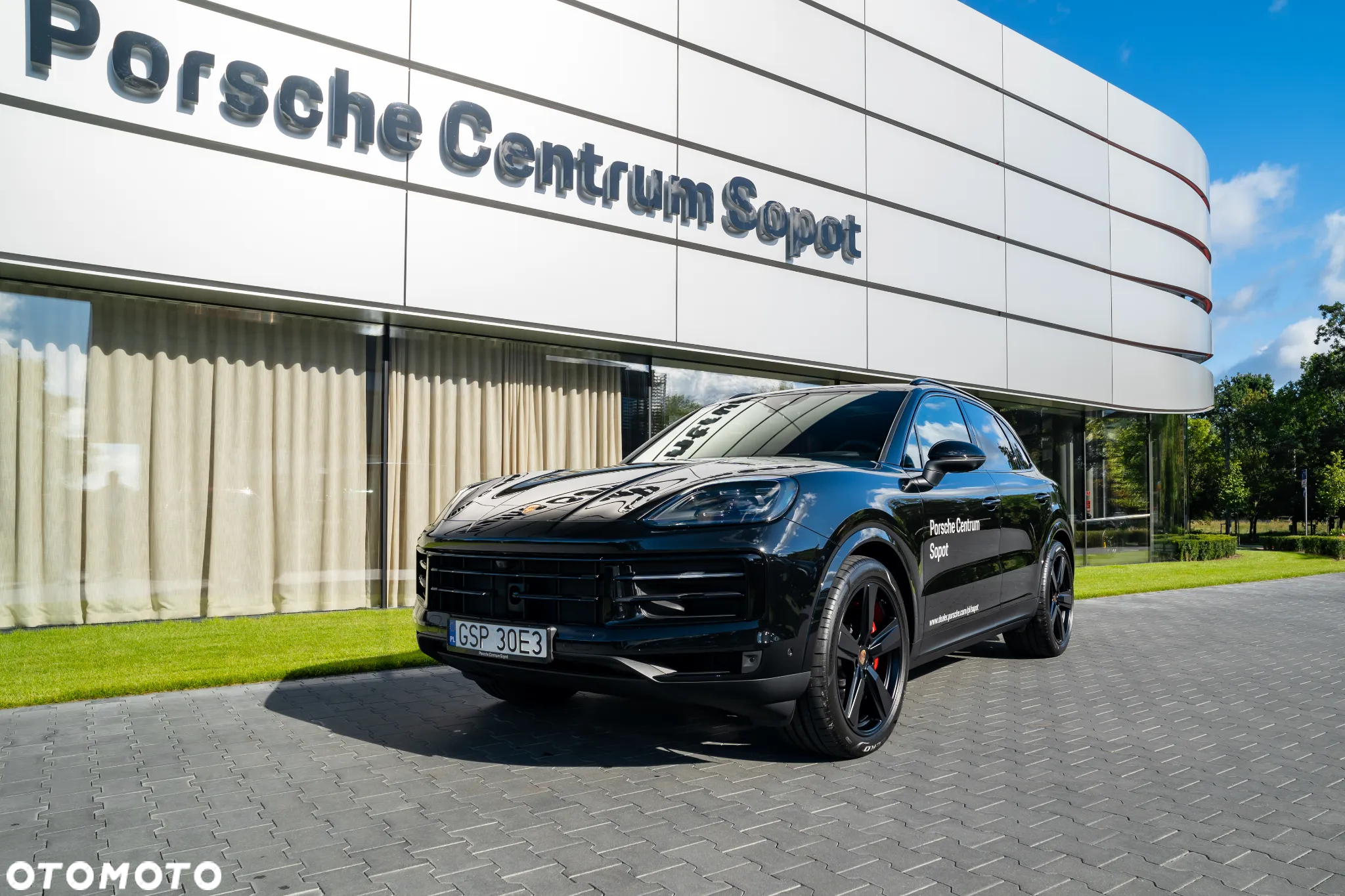Porsche Cayenne S - 2