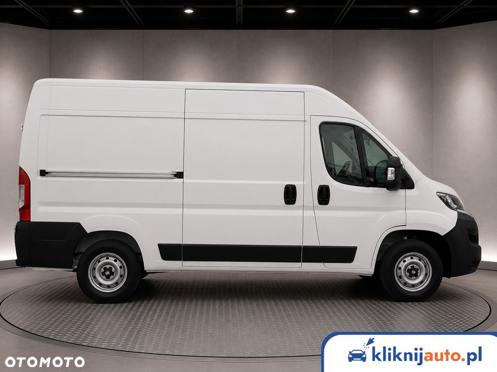 Fiat Ducato Furgon L2H2 3T Diesel 120KM Manual - 4