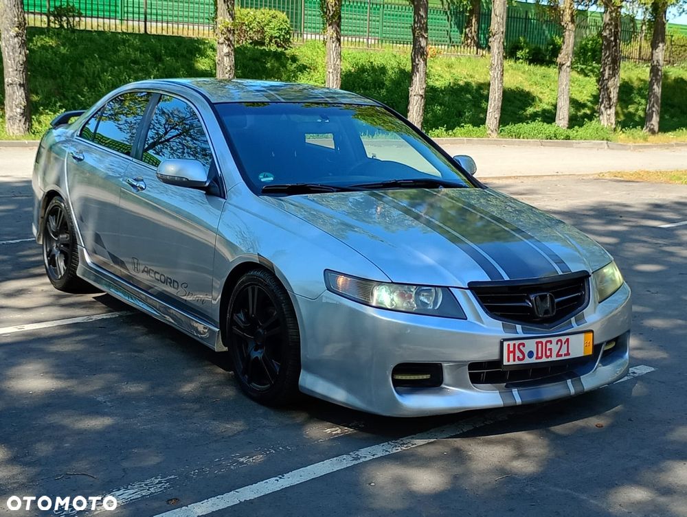 Honda Accord - 1
