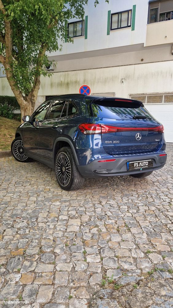 Mercedes-Benz EQA 300 4Matic AMG Line - 8