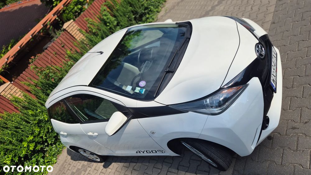 Toyota Aygo x-play - 10