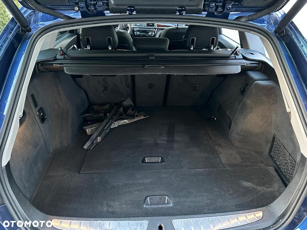 BMW Seria 3 320d Efficient Dynamics Edition Blue Perf - 13