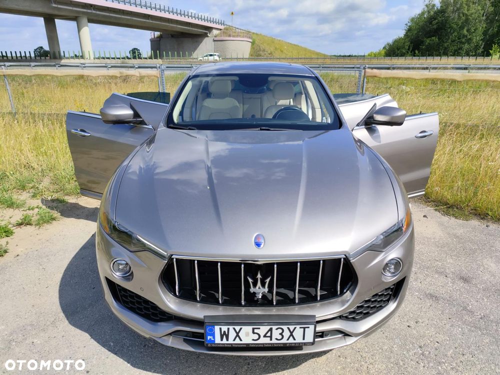 Maserati Levante S Q4 - 4