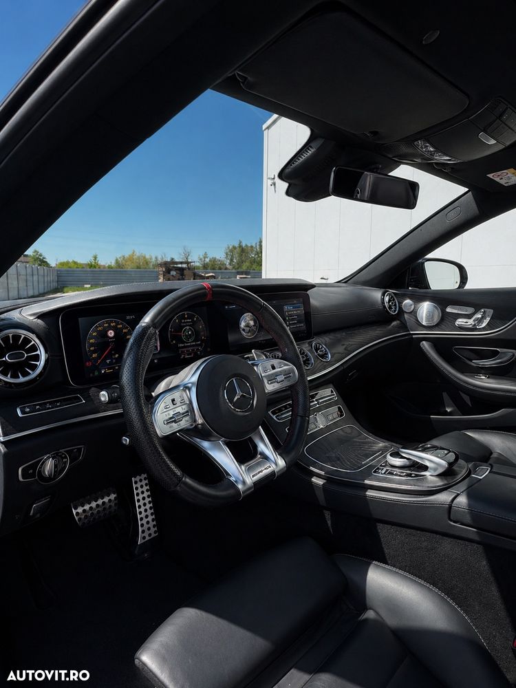 Mercedes-Benz E 220 d 4Matic 9G-TRONIC AMG Line - 8