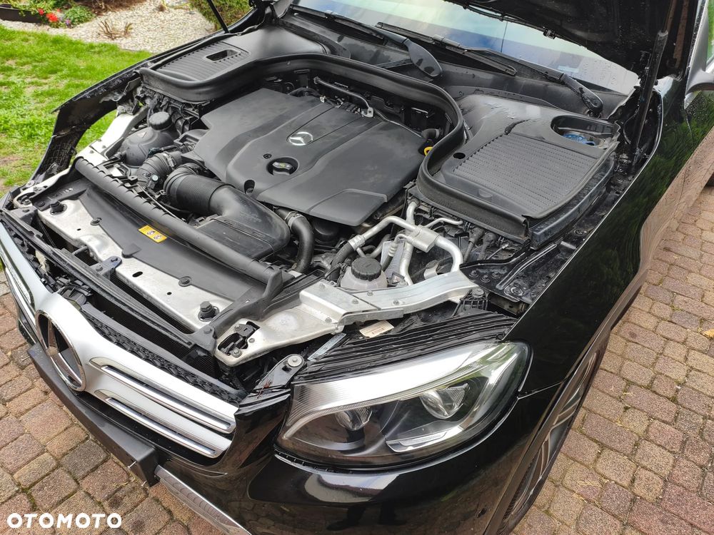 Mercedes-Benz GLC 250 d 4-Matic - 23