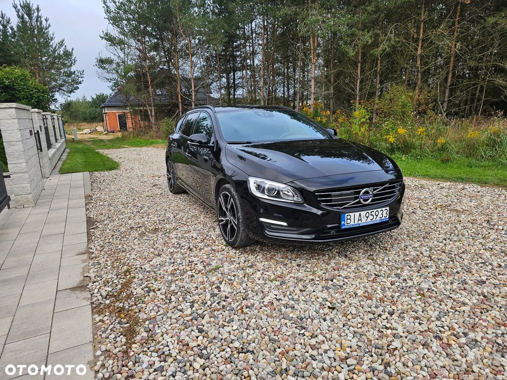 Volvo V60 D4 - 4