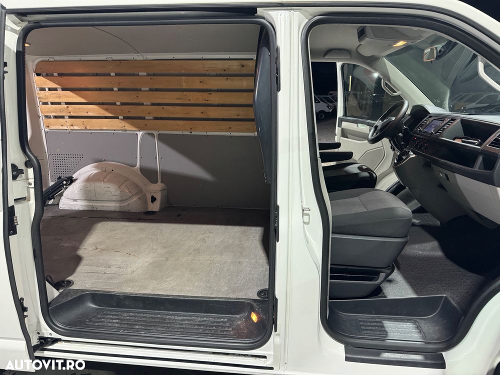 Volkswagen Transporter - 8