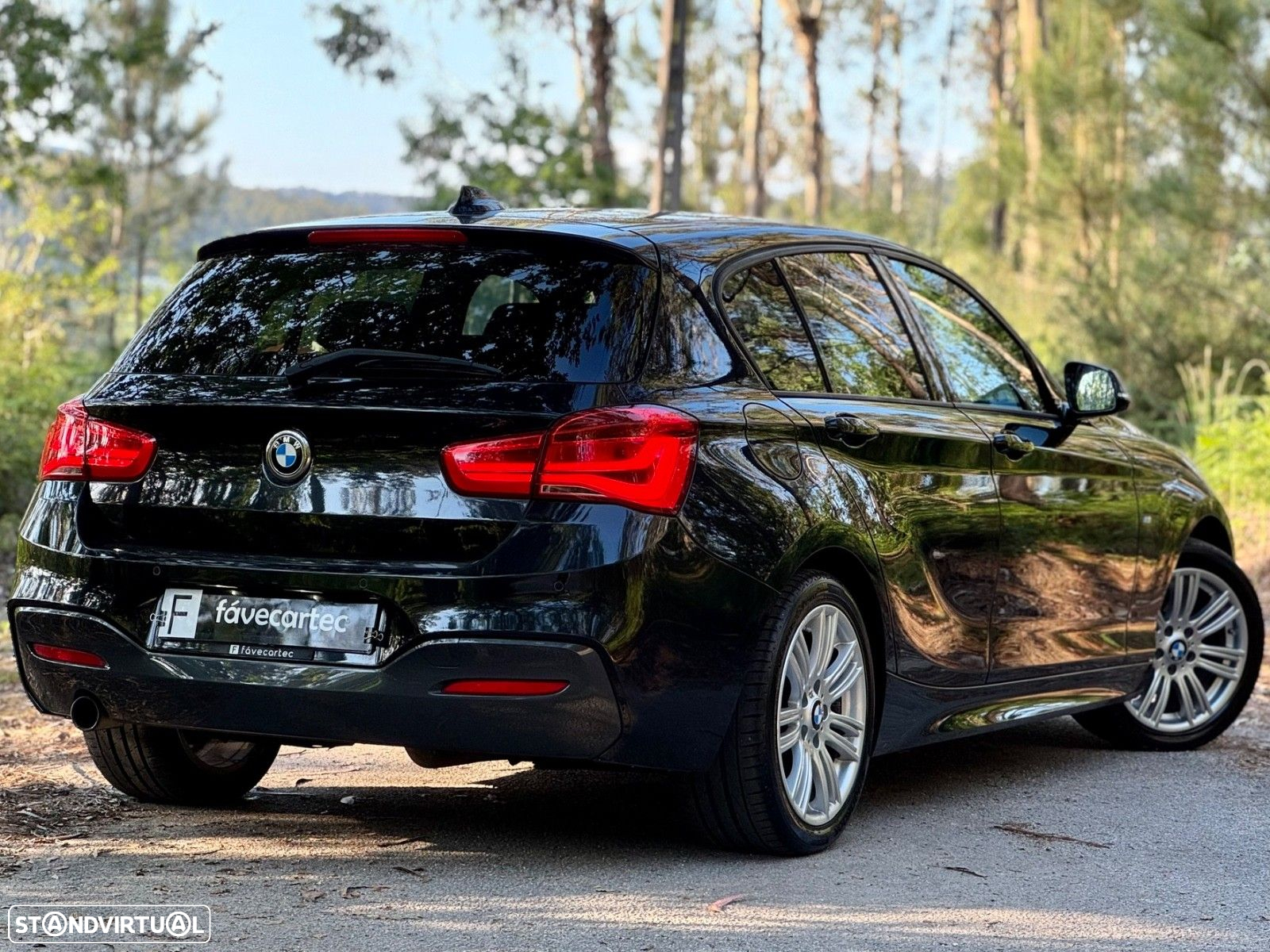 BMW 116 d Pack M - 24