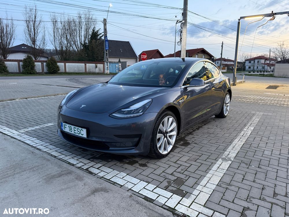 Tesla Model 3 Standard Reichweite Plus Hinterradantrieb - 1