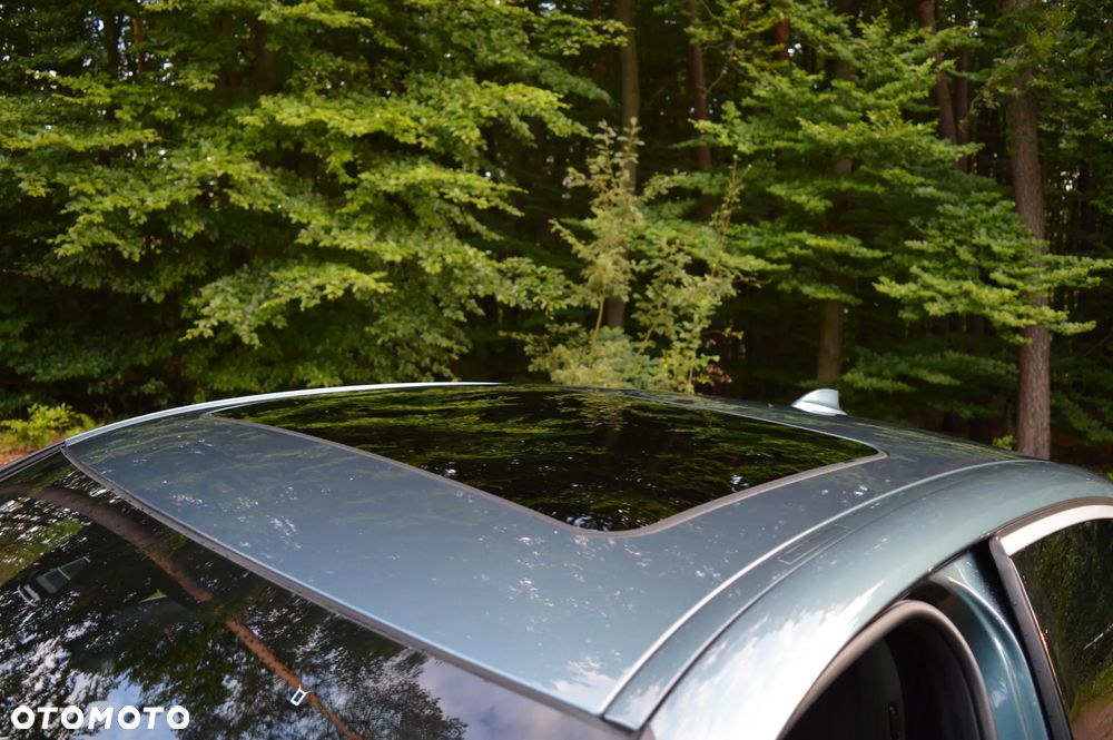 BMW Seria 3 330i - 15