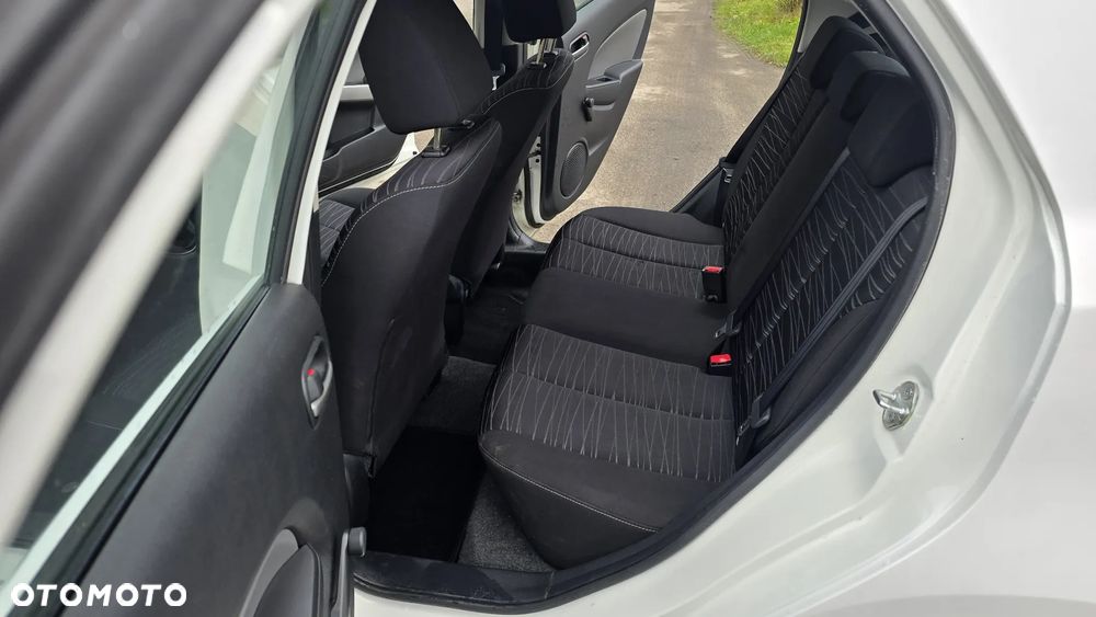 Mazda 2 1.3 Dynamic - 24