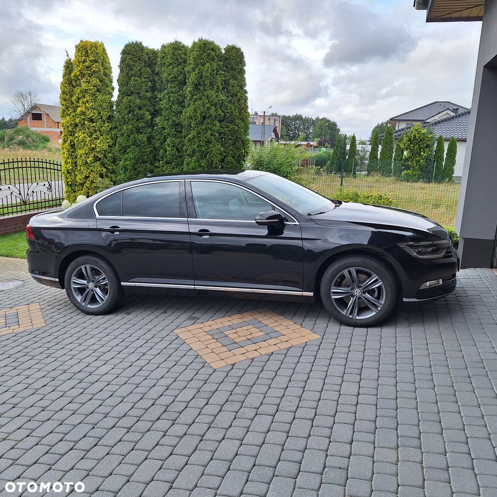 Volkswagen Passat - 9