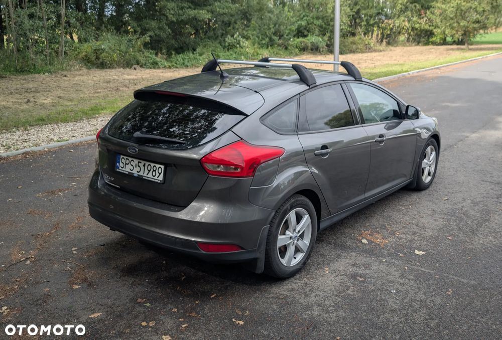 Ford Focus 1.6 Trend - 6