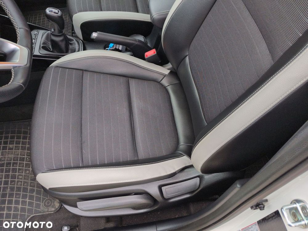 Kia Stonic 1.0 T-GDI L Business Line - 10