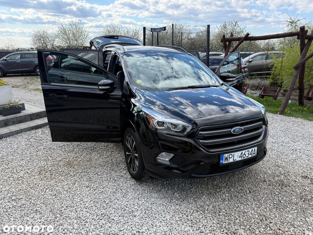 Ford Kuga 1.5 TDCi 2x4 ST-Line - 20