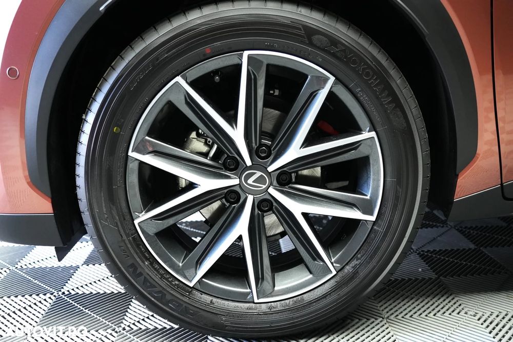 Lexus LBX 1.5 HEV 4x2 CVT Cool - 13