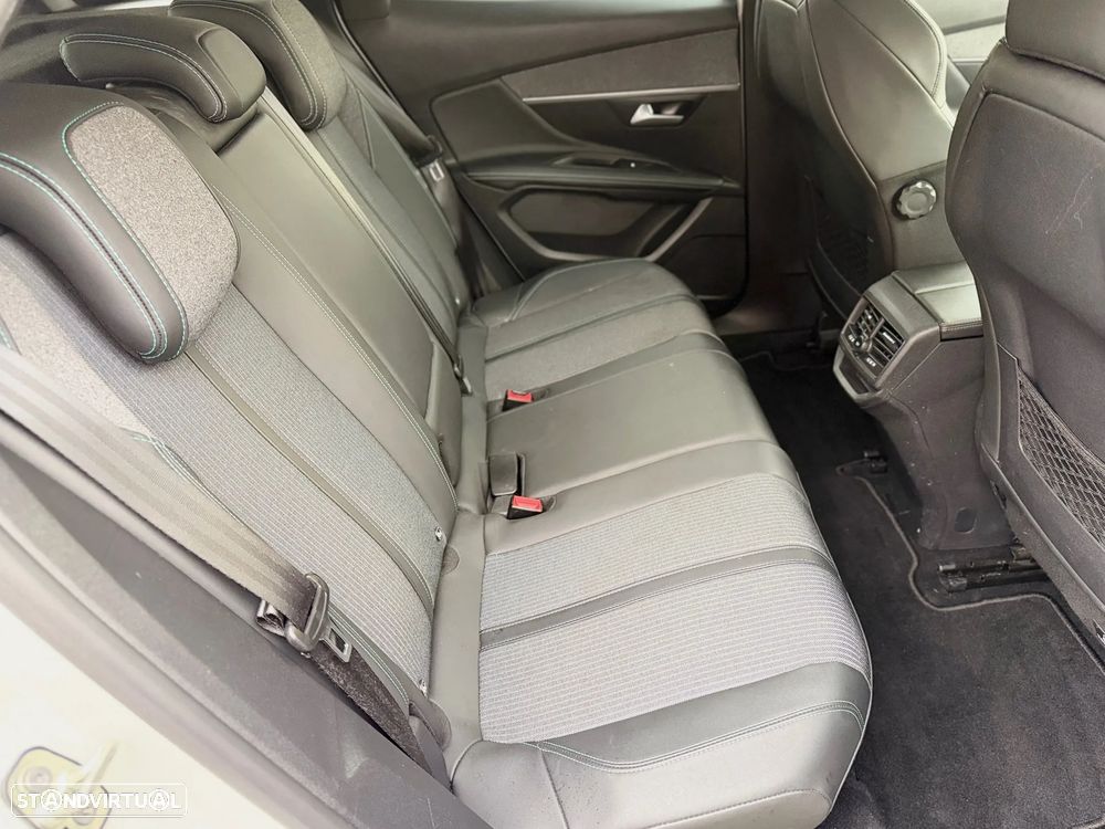 Peugeot 3008 1.2 PureTech Allure Pack - 11
