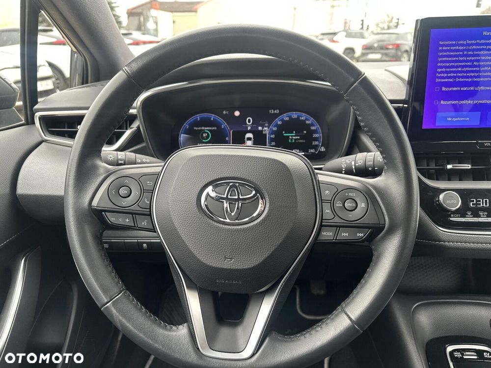 Toyota Corolla 1.8 Hybrid Comfort - 13