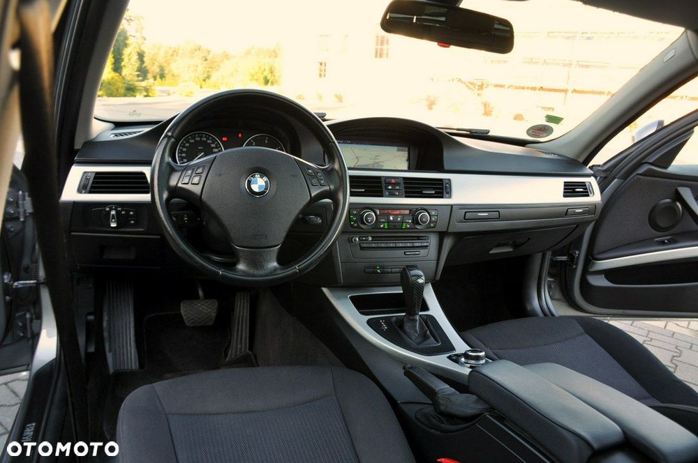 BMW Seria 3 - 31