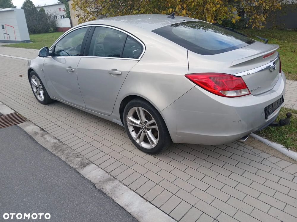 Opel Insignia - 2