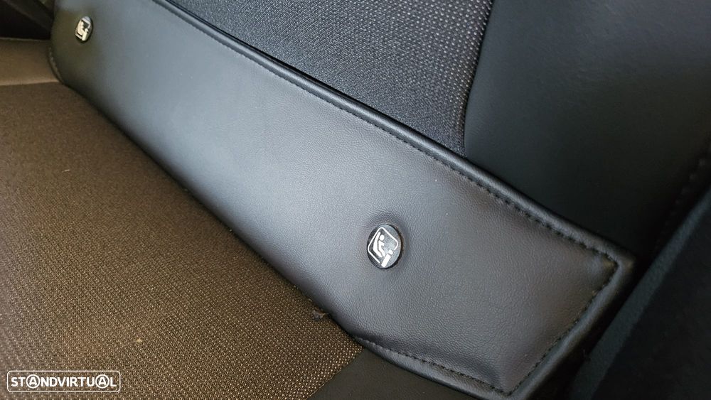 MG MG4 4 Luxury 64 kWh - 31