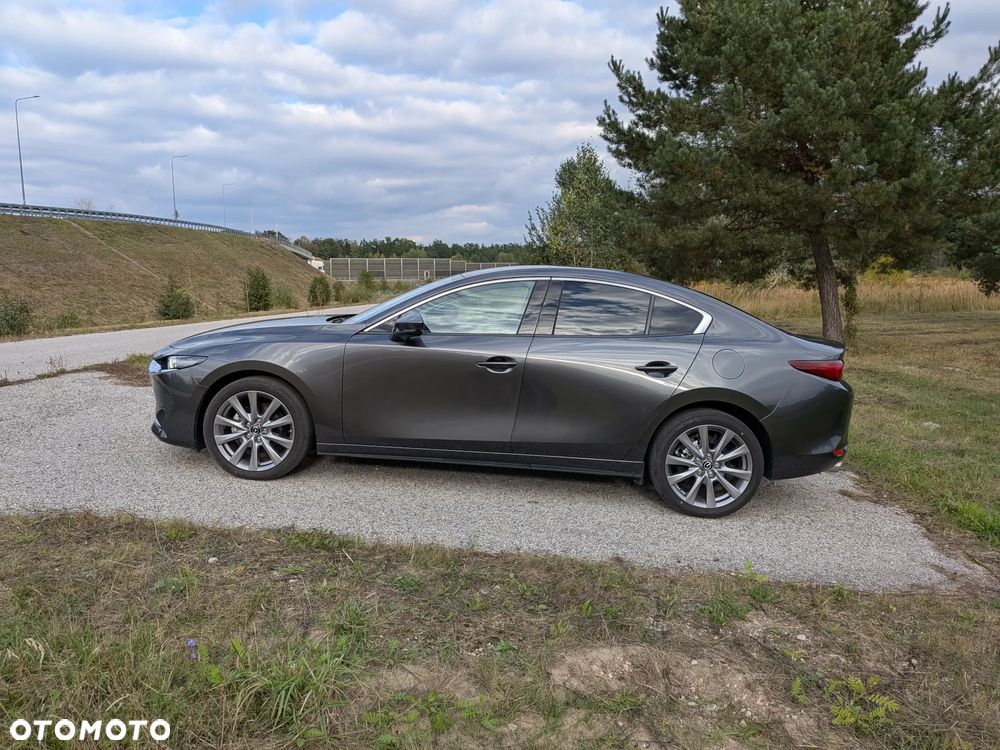 Mazda 3 - 8