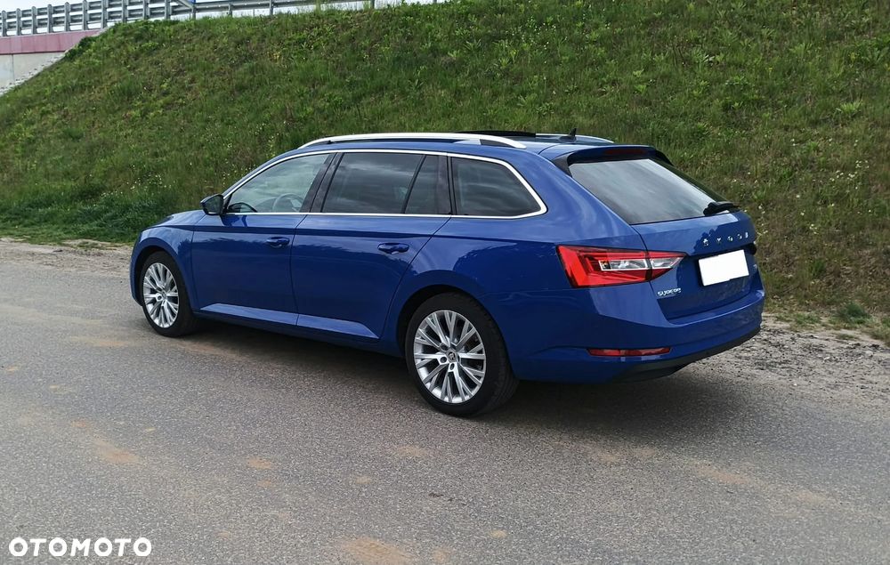 Skoda Superb 1.4 TSI Plug-In Hybrid Ambition DSG - 6