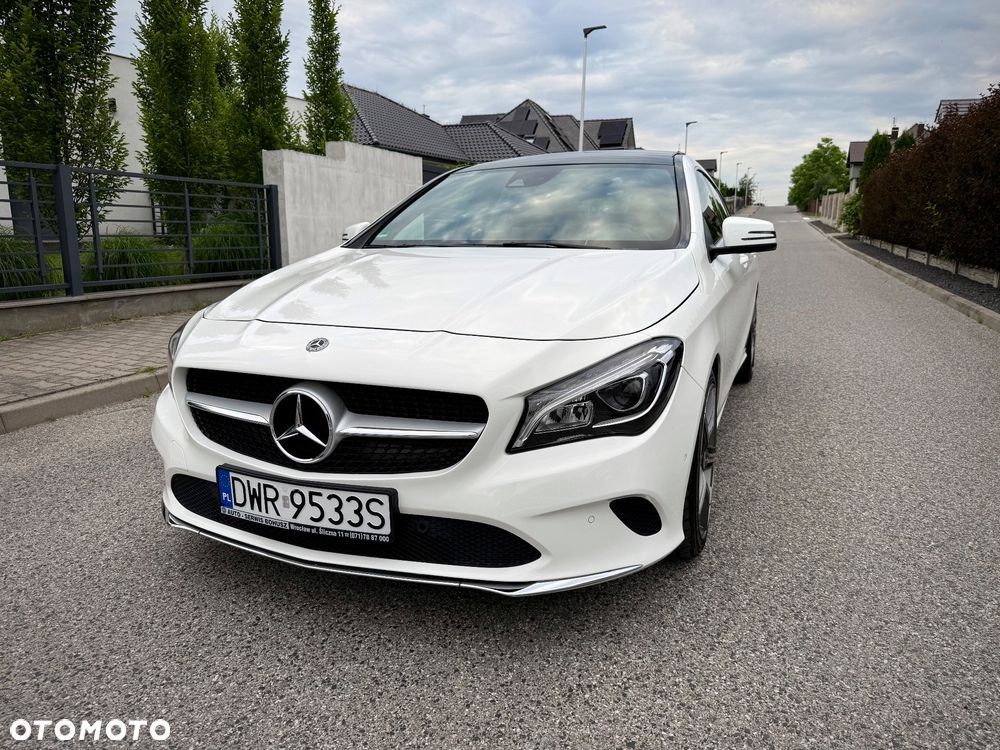 Mercedes-Benz CLA 180 7G-DCT Peak Edition - 2