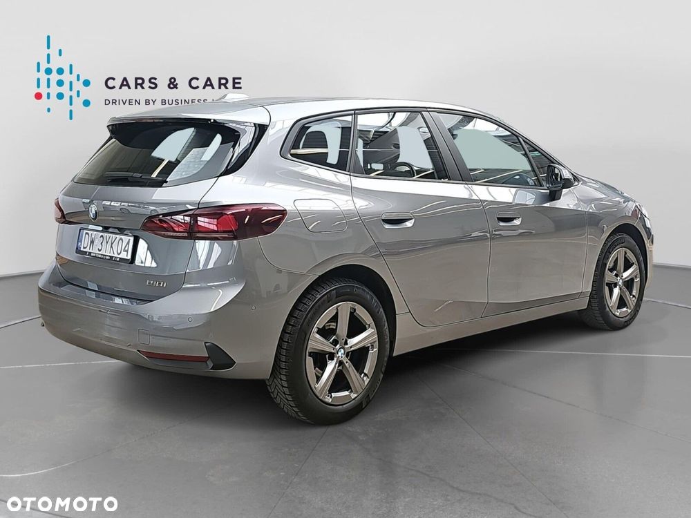 BMW Seria 2 218i - 25