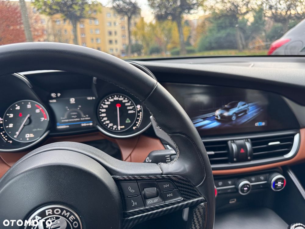 Alfa Romeo Giulia 2.2 D Turbo Super - 14