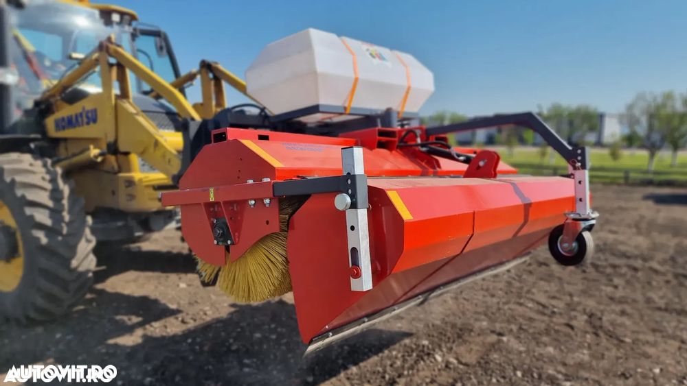 Perie asfalt cu colector si sistem stropire 240 cm - 3