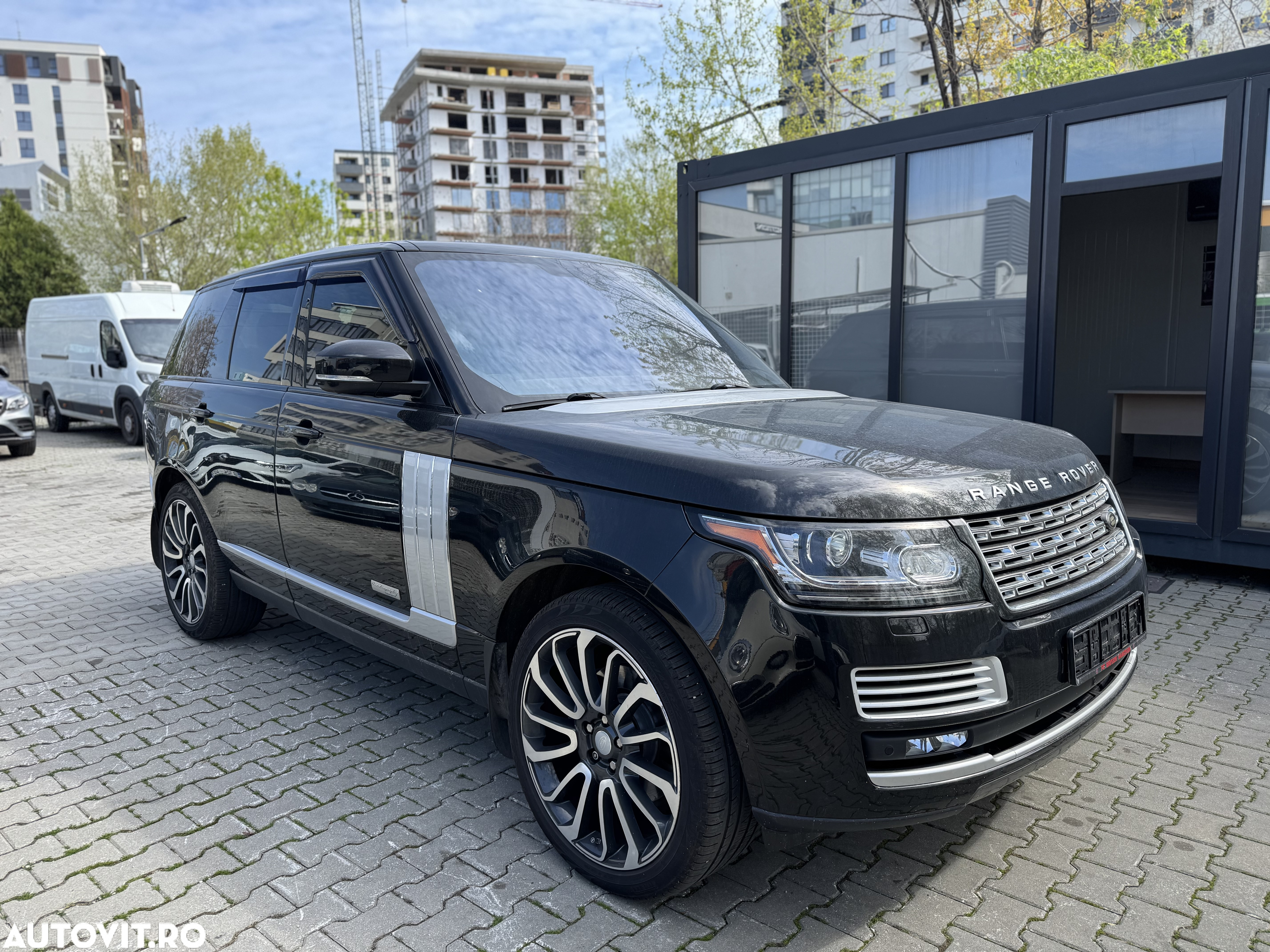 Land Rover Range Rover Vogue - 3
