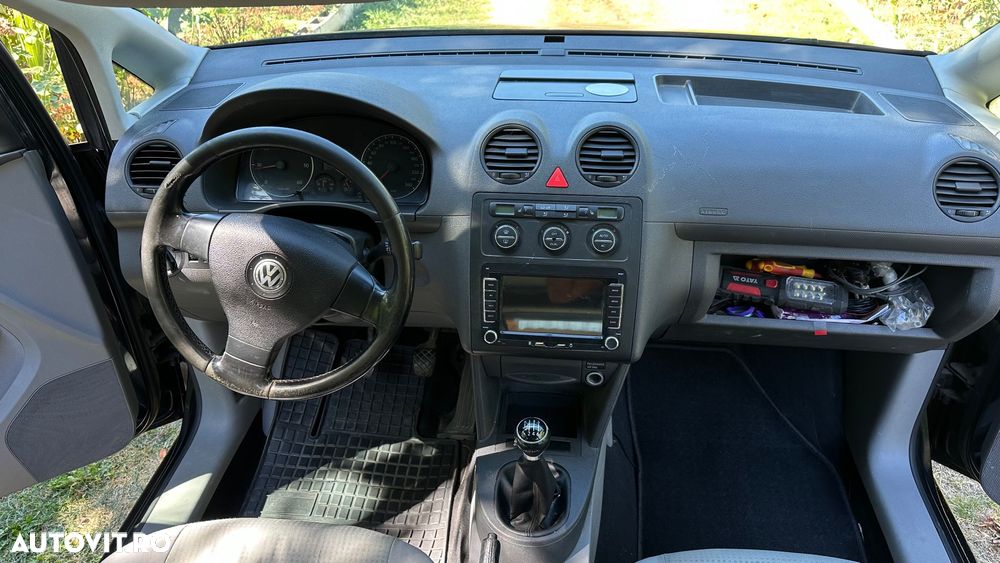 Volkswagen Caddy 2.0 (7-Si.) - 6