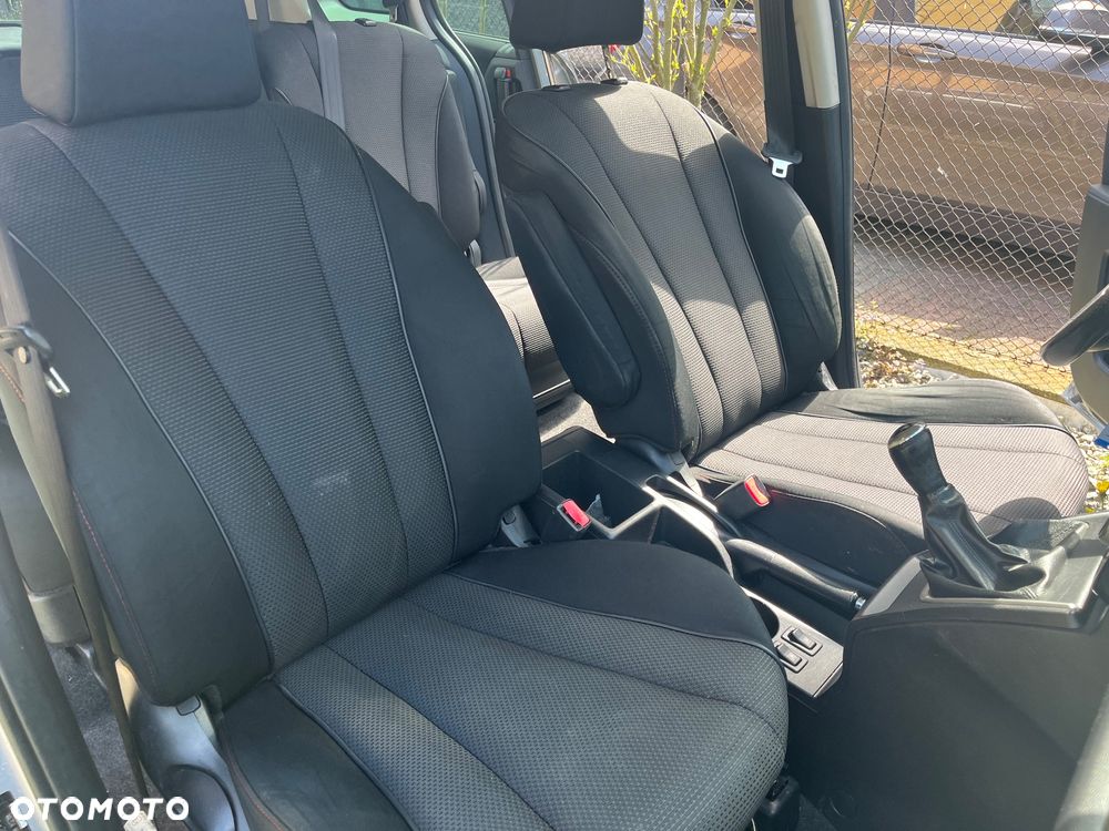 Mazda 5 2.0 MZR-DISI i-stop Sendo - 13