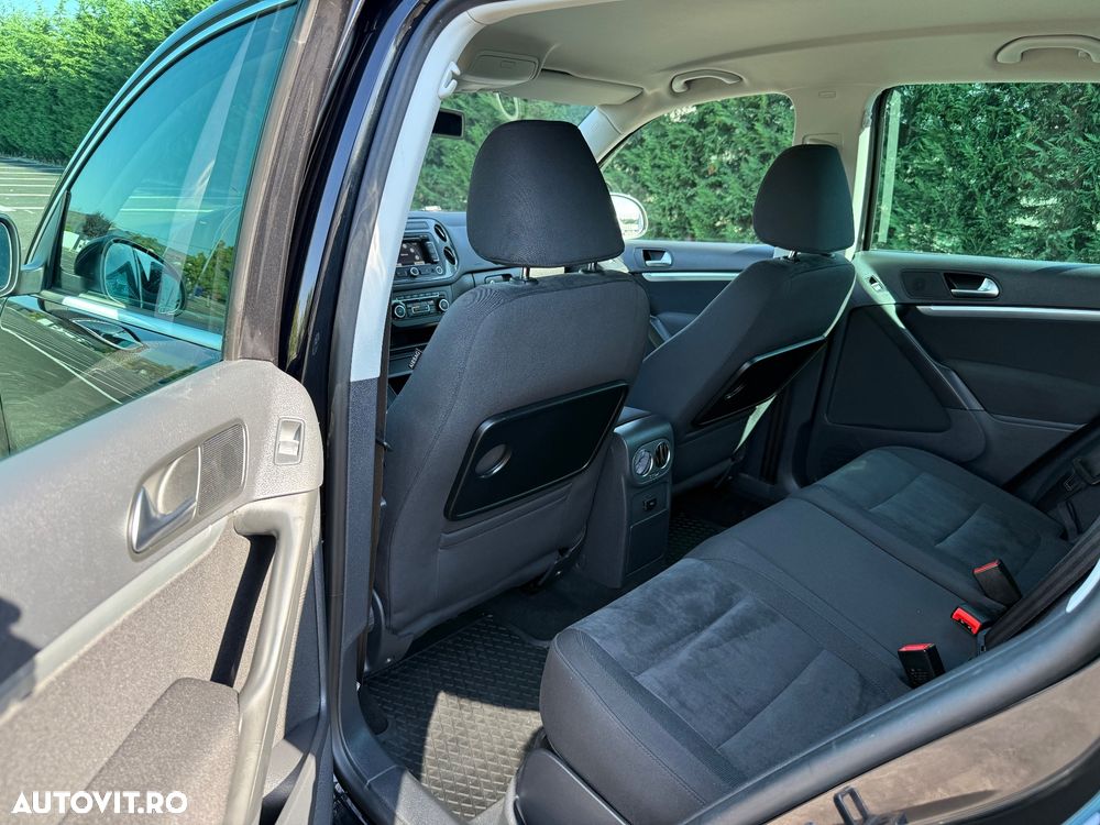 Volkswagen Tiguan - 17