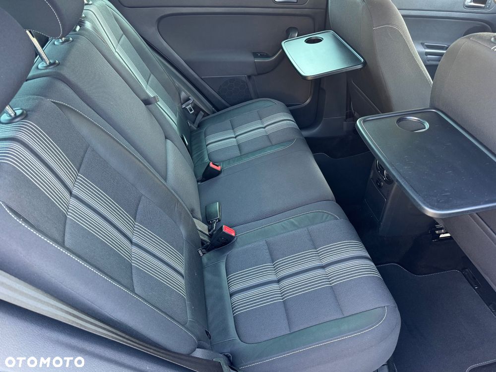 Volkswagen Golf Plus 1.6 TDI DPF DSG MATCH - 16